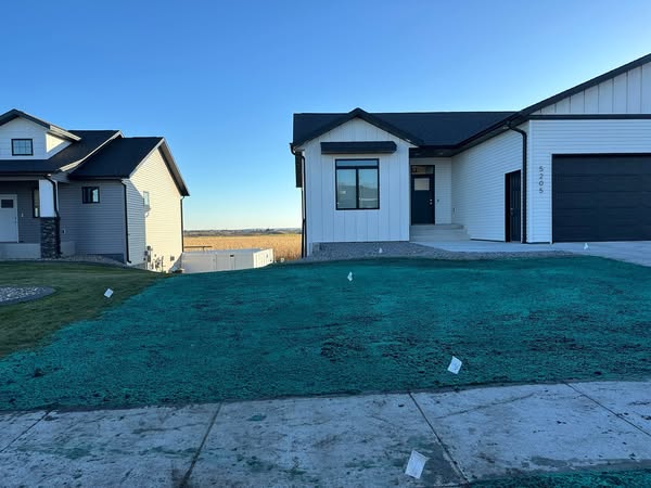 🔥🌱Lawn Hydroseeding & Green Grass Lawn